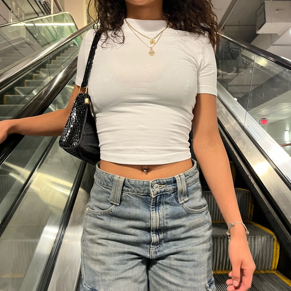 Zara White Crop Fitted Short Sleeve Tee